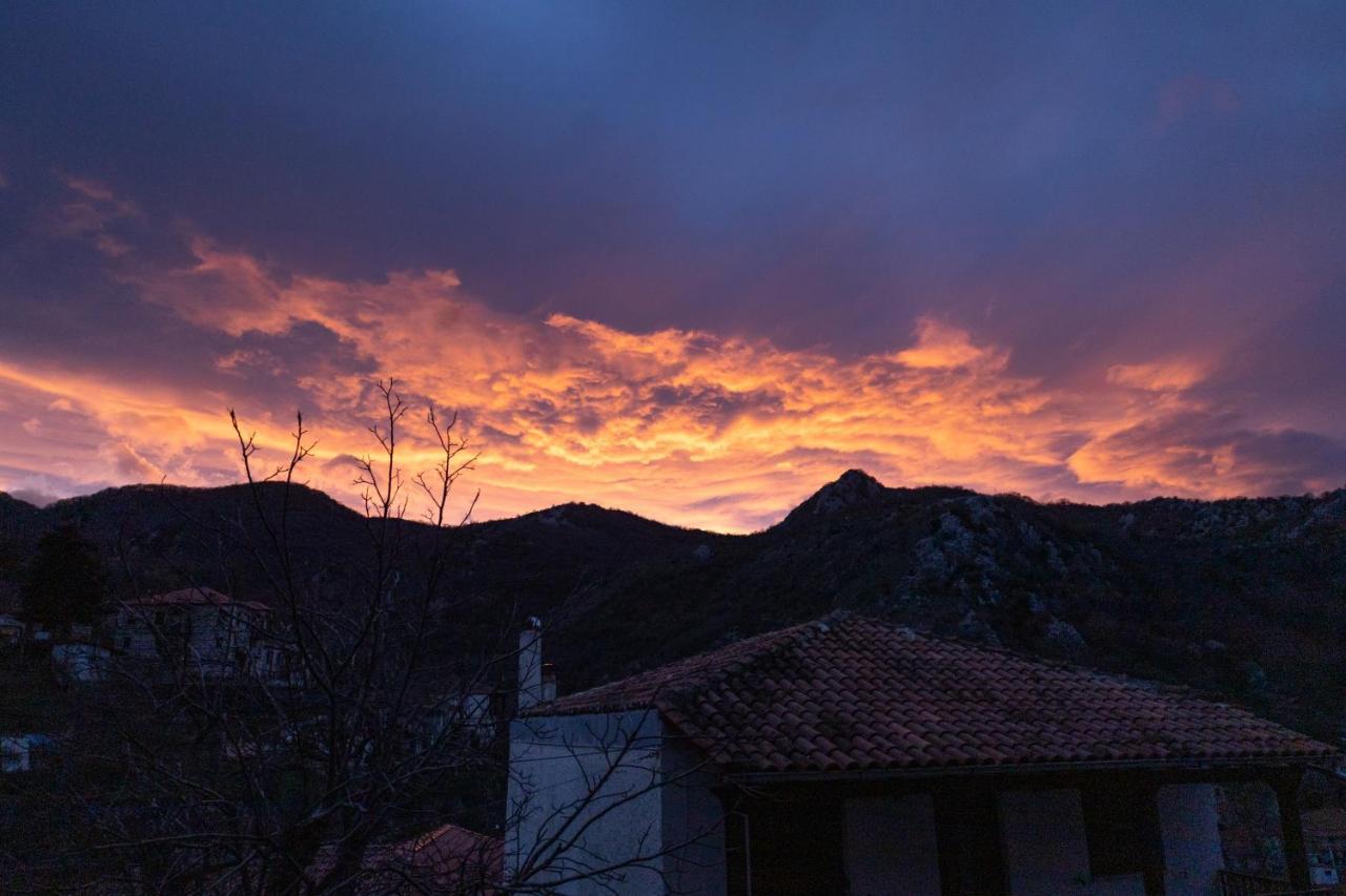 Ξενώνας Αρχοντικό Ελληνοπύργου Ellinopyrgos Buitenkant foto